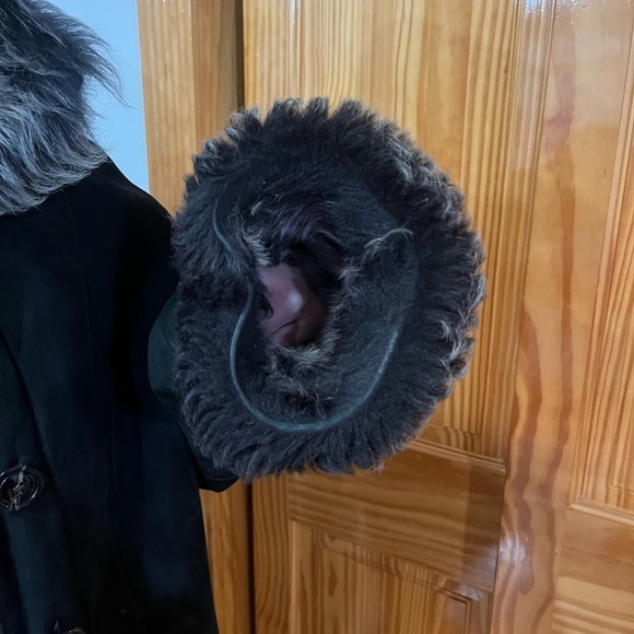 Genuine Shearling jacket coat size Large for women w/hood warm made in Italy - Picture 15 of 16